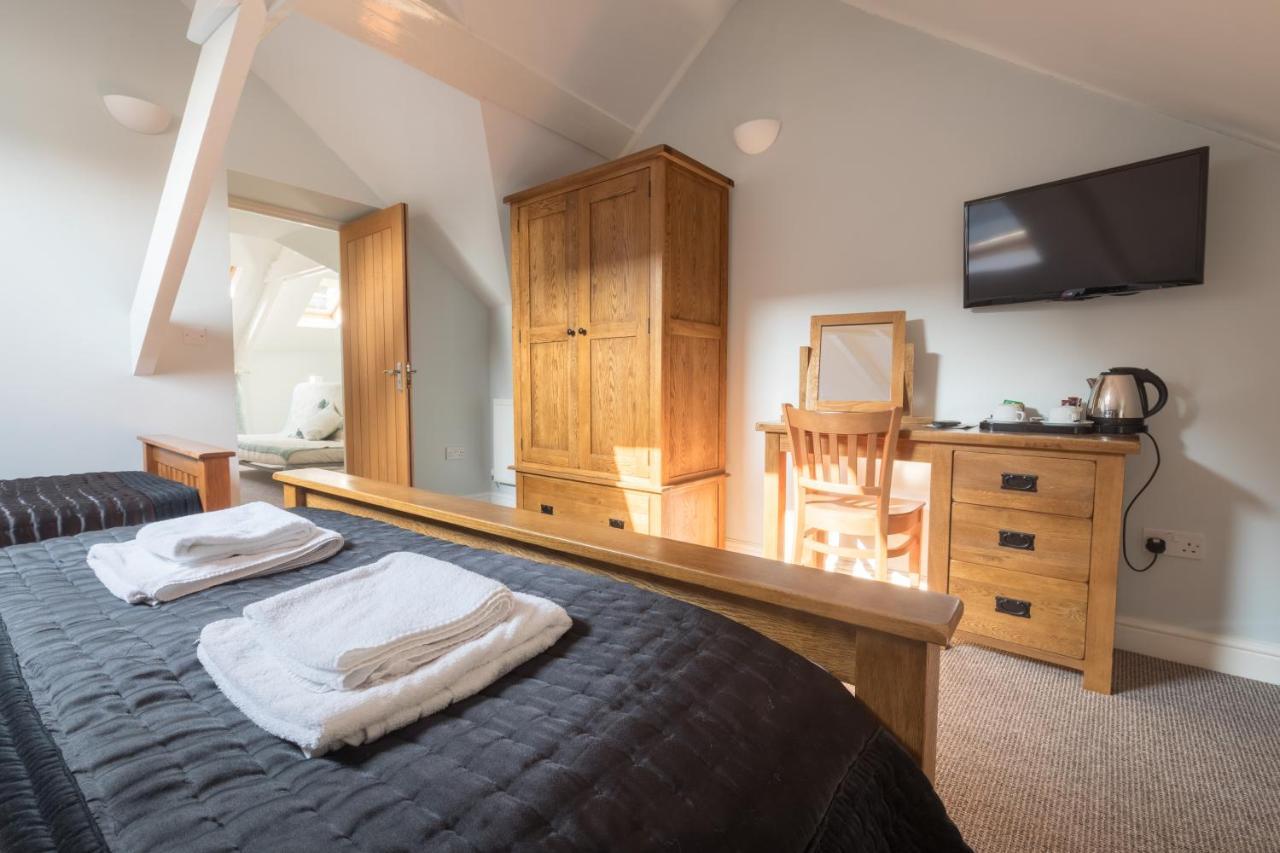 The Cambrian Inn Solva Eksteriør billede
